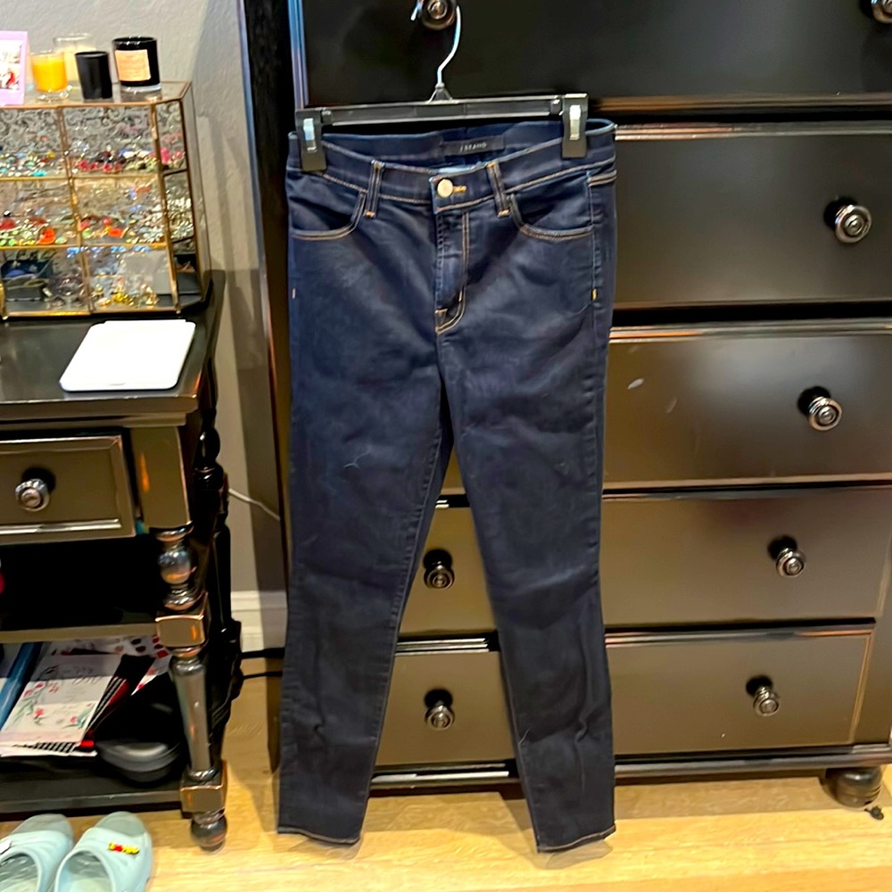 J brand size 27 dark blue denim skinny fit